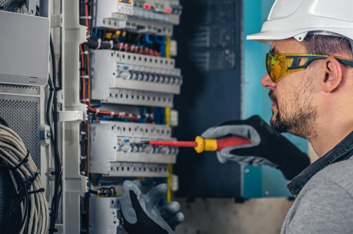 Electricista Especializado